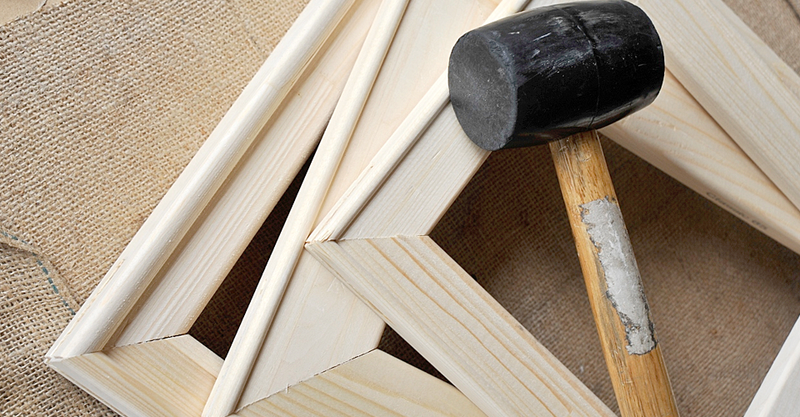 Want to Stretch a Canvas? What You Need to Know
