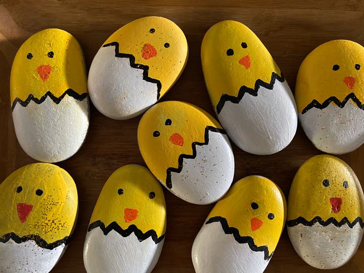 Painting with Kids: Rocks Like Easter Eggs