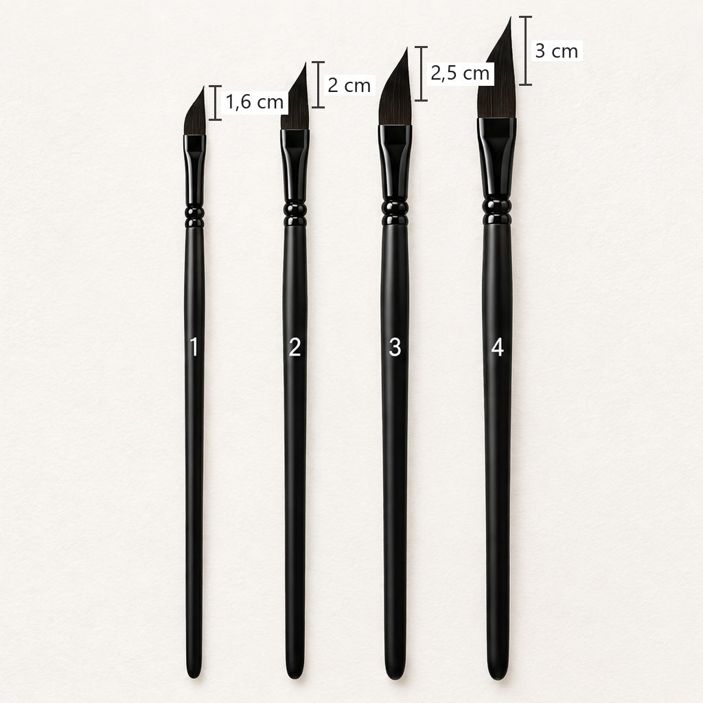 Angled Watercolor Sword Liner Brush – Size 1 – 4