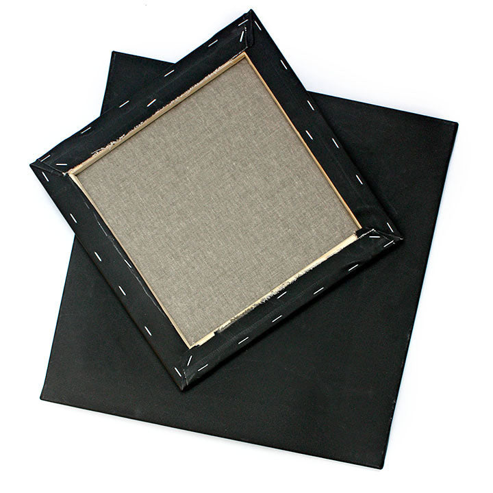 Back of ARTMiE PROFI black canvas, fabric stretched and attached with staples to a spruce frame