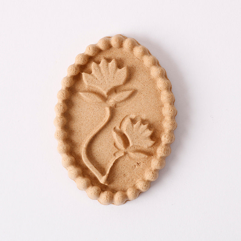 Pentart Elastic Wood Flower 4.5 x 3.2 cm