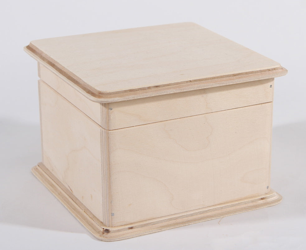 Pentart Wooden Box - 14 x 14 cm