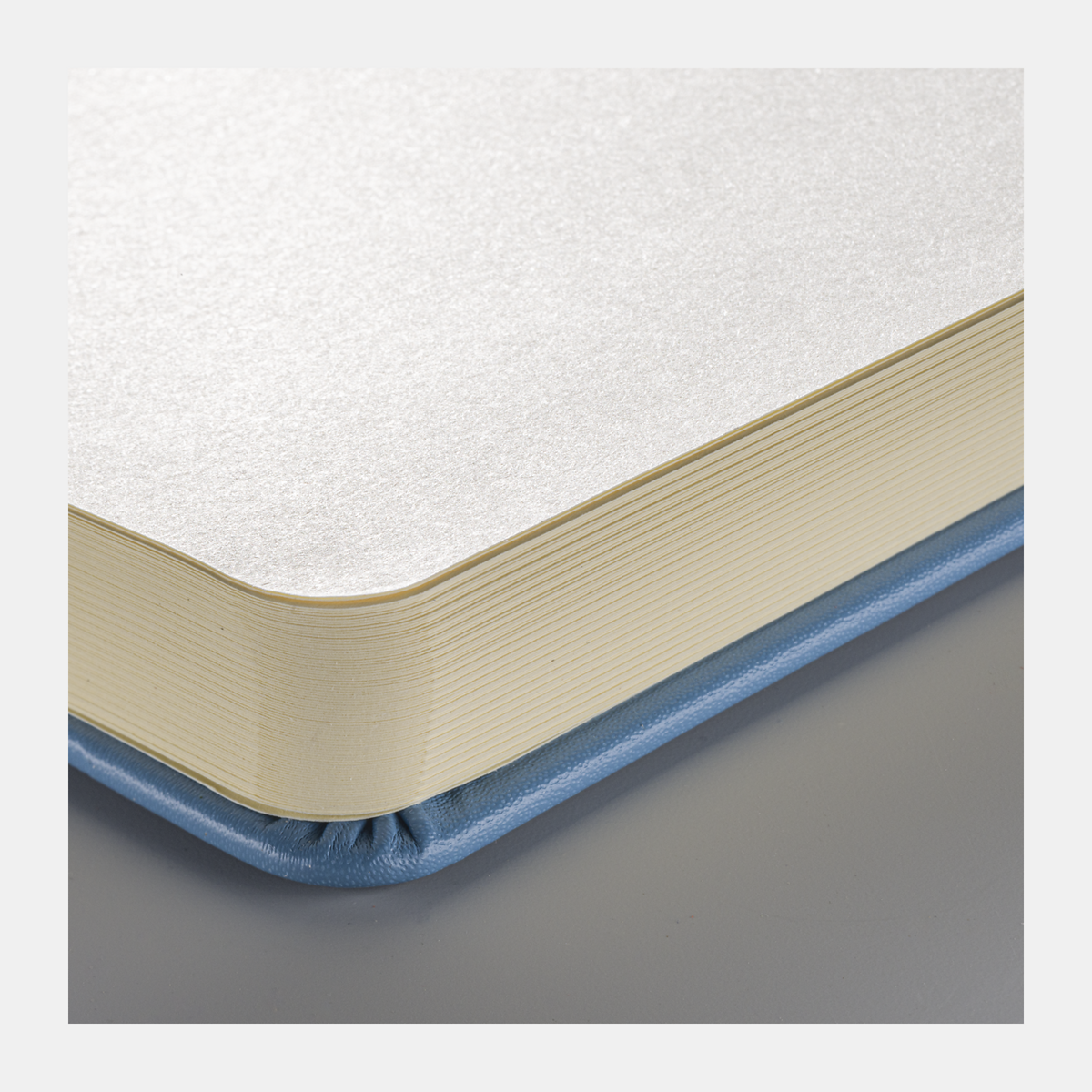 ROYAL TALENS Art Creation Sketchbook Light Blue 13 x 21 cm 140 g - 80 sheets