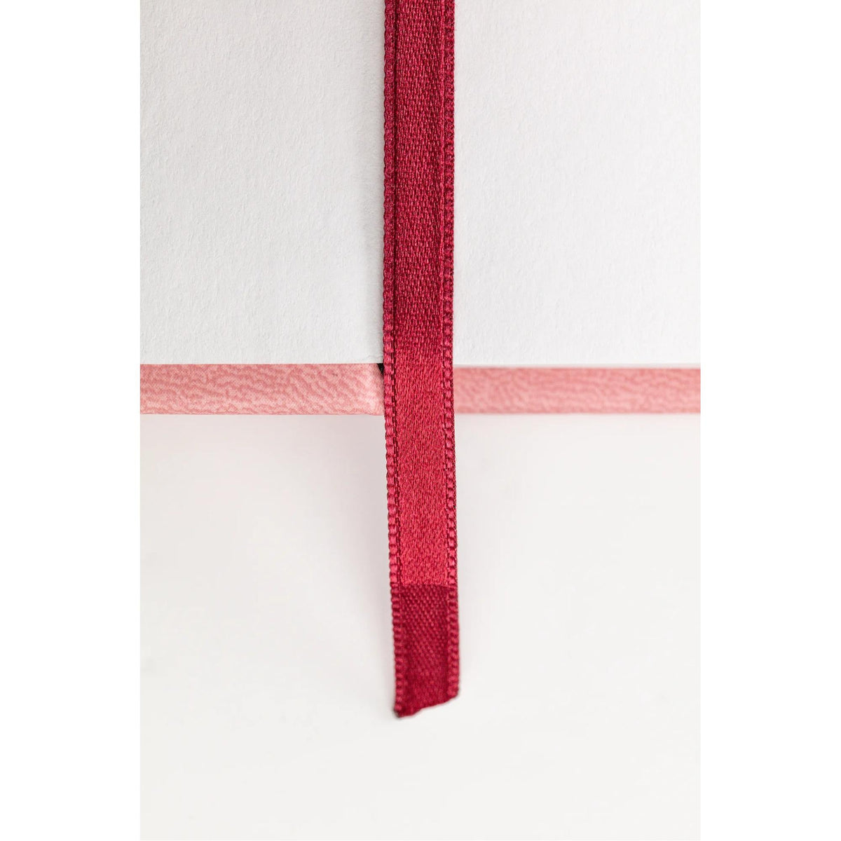 Sketching Pad DARWI Soft Pink A4 – 140 gsm, 80 sheets
