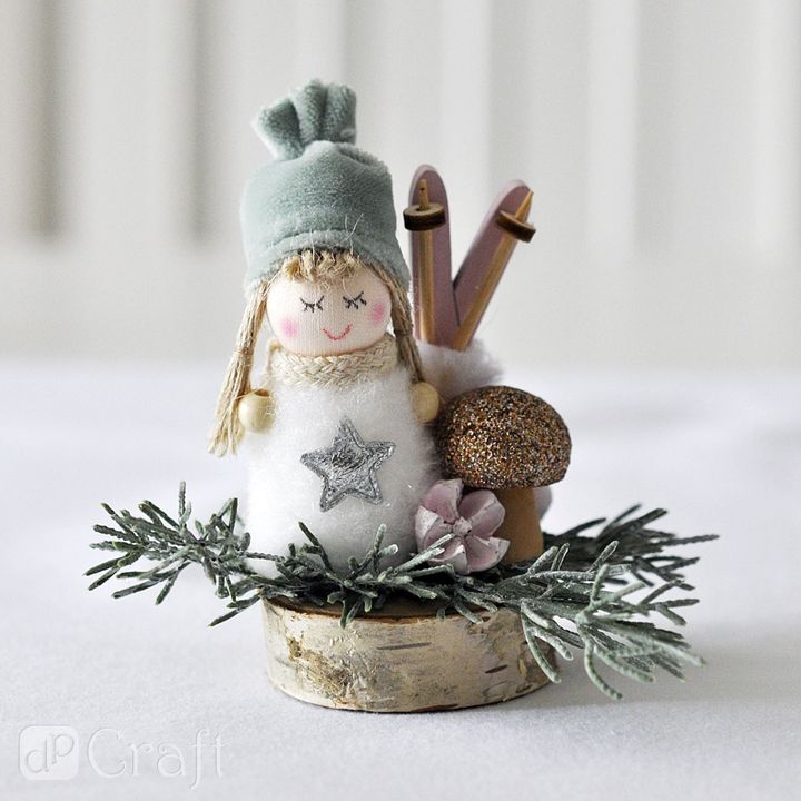 Wooden Decorative Ornaments with Christmas Motifs, Set of 12