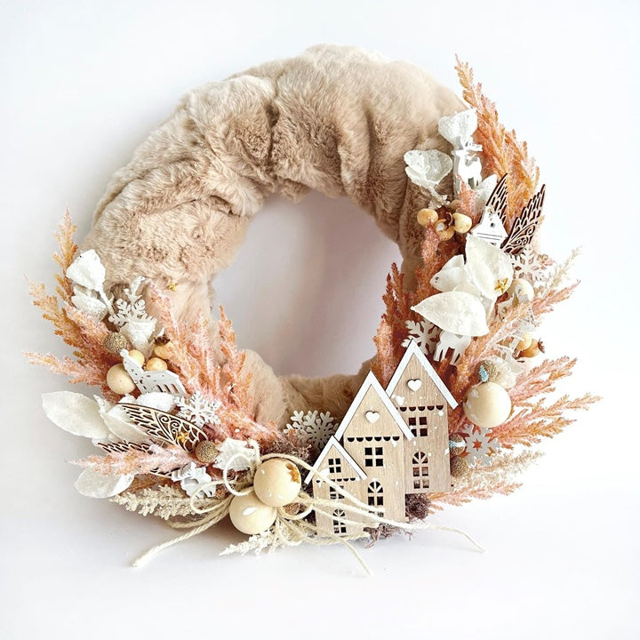 Wooden Wings, 6 cm, Set of 9