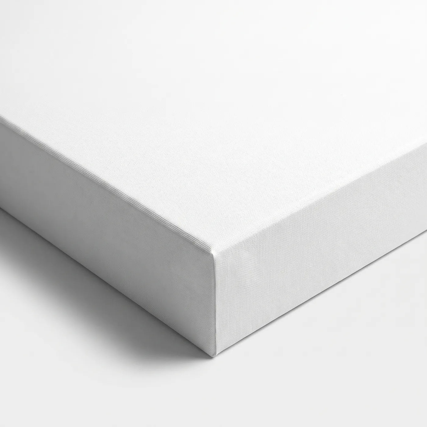 Front Corner of the 3D Canvas — White, Double Gesso-Primed Surface and Side with a Frame Depth of 4 cm