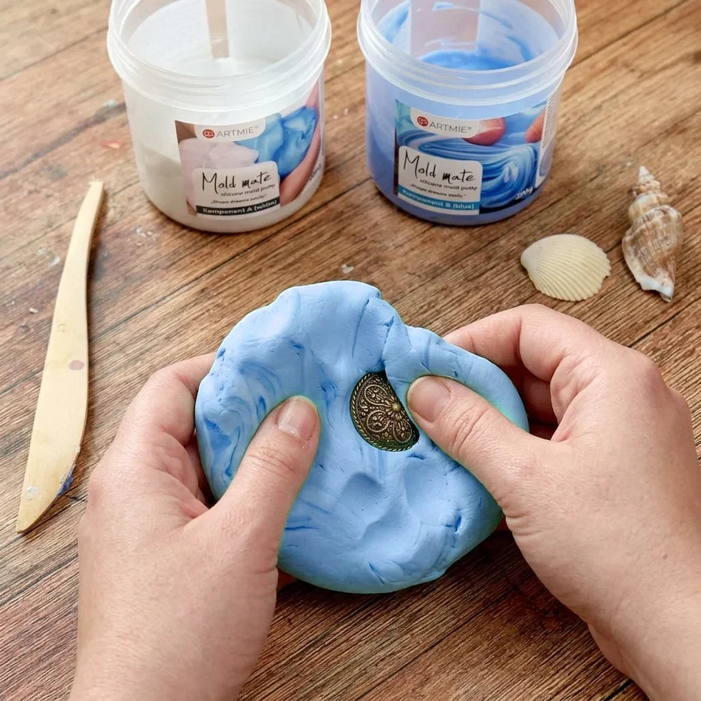 Covering an object with silicone compound in 3 minutes